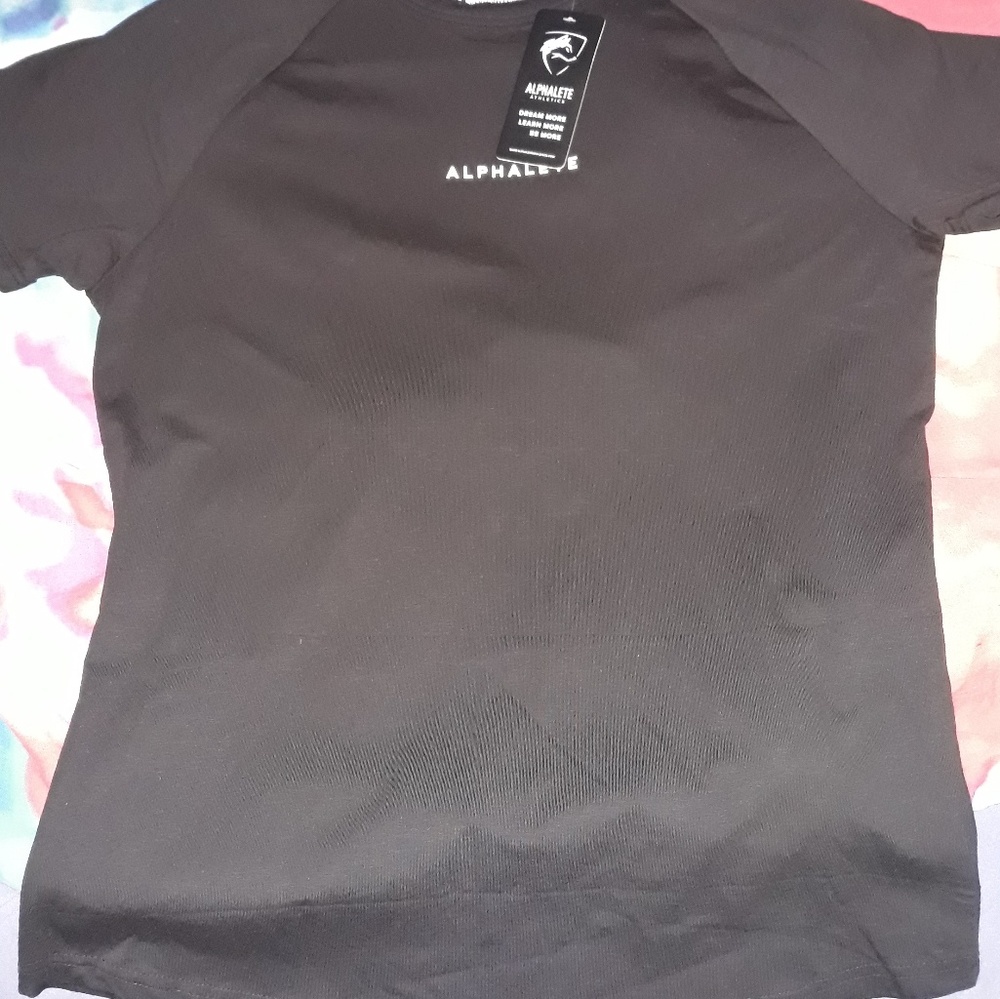 Alphalete Mens small shirts